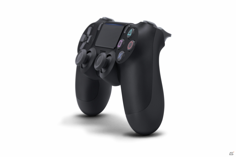 USB通信に対応したDUALSHOCK 4やコンパクトになったPS CameraなどPS4用の新型周辺機器が発売の画像3