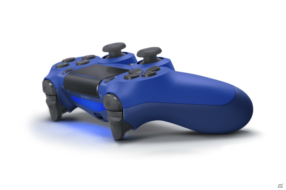 新ワイヤレスコントローラー（DUALSHOCK4）「マグマ・レッド」「ウェイブ・ブルー」が11月10日に発売の画像6