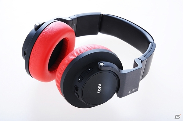 「ペルソナ5」×「AKG」コラボモデルの描き下ろしパッケージイラストが公開の画像3