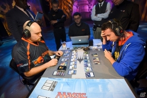 TCG「マジック：ザ・ギャザリング」世界選手権2016を制したのはアメリカのブライアン・ブラウン＝デュイン選手の画像6