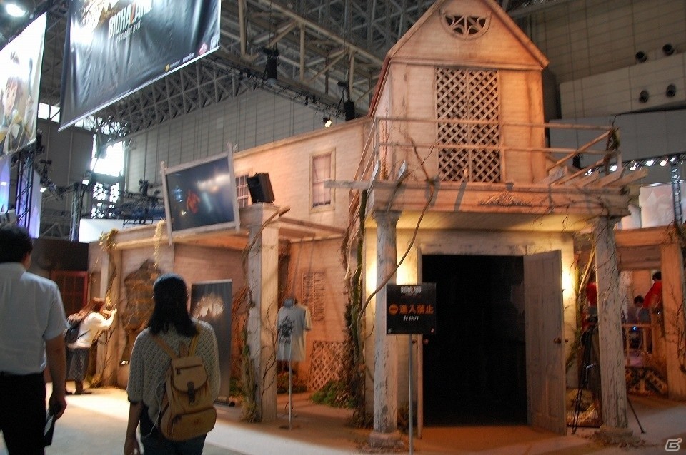 【TGS 2016】今年はVRが熱い！「東京ゲームショウ2016」で最新タイトルをアピールする各社ブースをレポートの画像14