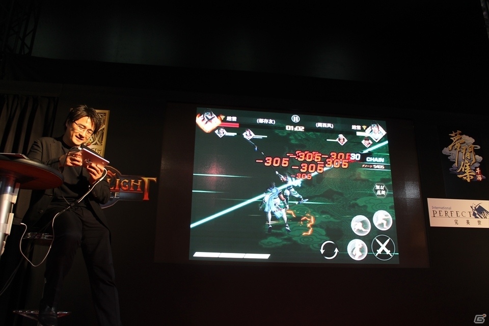【TGS 2016】鈴木プロデューサーも対戦！スマホ向け格闘ゲーム「真・三國無双 激闘版」プレスイベントの画像10