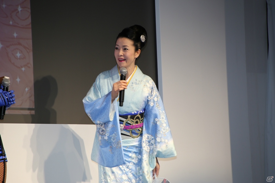 【TGS 2016】スペシャルゲストの坂本冬美さんによる発売日の発表も行われた「GOD WARS ～時をこえて～」のステージの模様をお届けの画像5