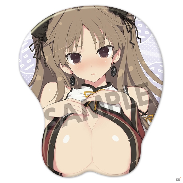 「閃乱カグラ」より蓮華のおっぱいマウスパッド＆抱き枕カバーが予約受付開始！の画像2
