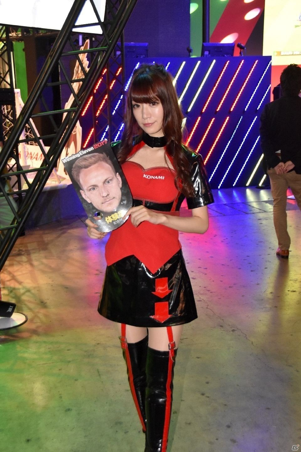 【TGS 2016】美女からゾンビまで！東京ゲームショウを彩ったコンパニオンを写真で紹介の画像8
