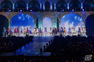 竹達彩奈さん、久野美咲さんがサプライズで登場！「アイドルマスター シンデレラガールズ」4thライブSSA公演のDAY1“Brand new Castle”レポートの画像16