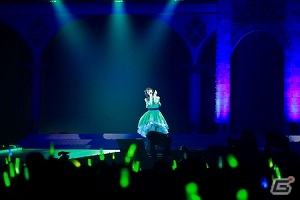 早見沙織さん、東山奈央さんがサプライズ出演！シンデレラガールズ劇場のアニメ化も発表された「アイドルマスター シンデレラガールズ」4thライブSSA公演DAY2をレポートの画像9