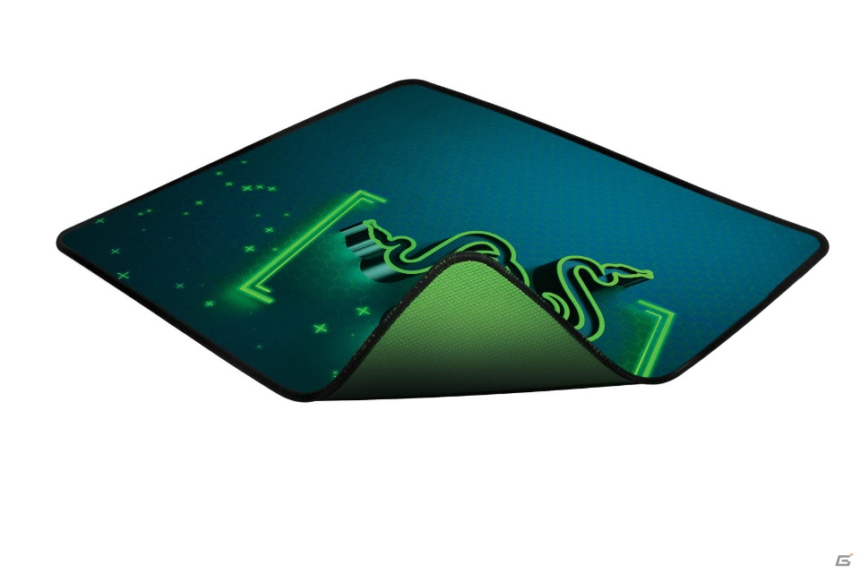 Razerのゲーミングマウスマット「Goliathus Gravity Control」「Goliathus Cosmic Speed」各4サイズ、計8種類が発売―新デザインで雰囲気を一新の画像4