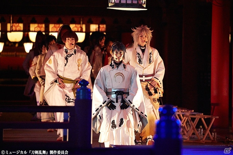 「ミュージカル『刀剣乱舞』in 嚴島神社」公演レポートが到着！写真集も発売決定の画像2