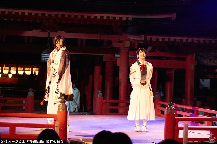「ミュージカル『刀剣乱舞』in 嚴島神社」公演レポートが到着！写真集も発売決定の画像5