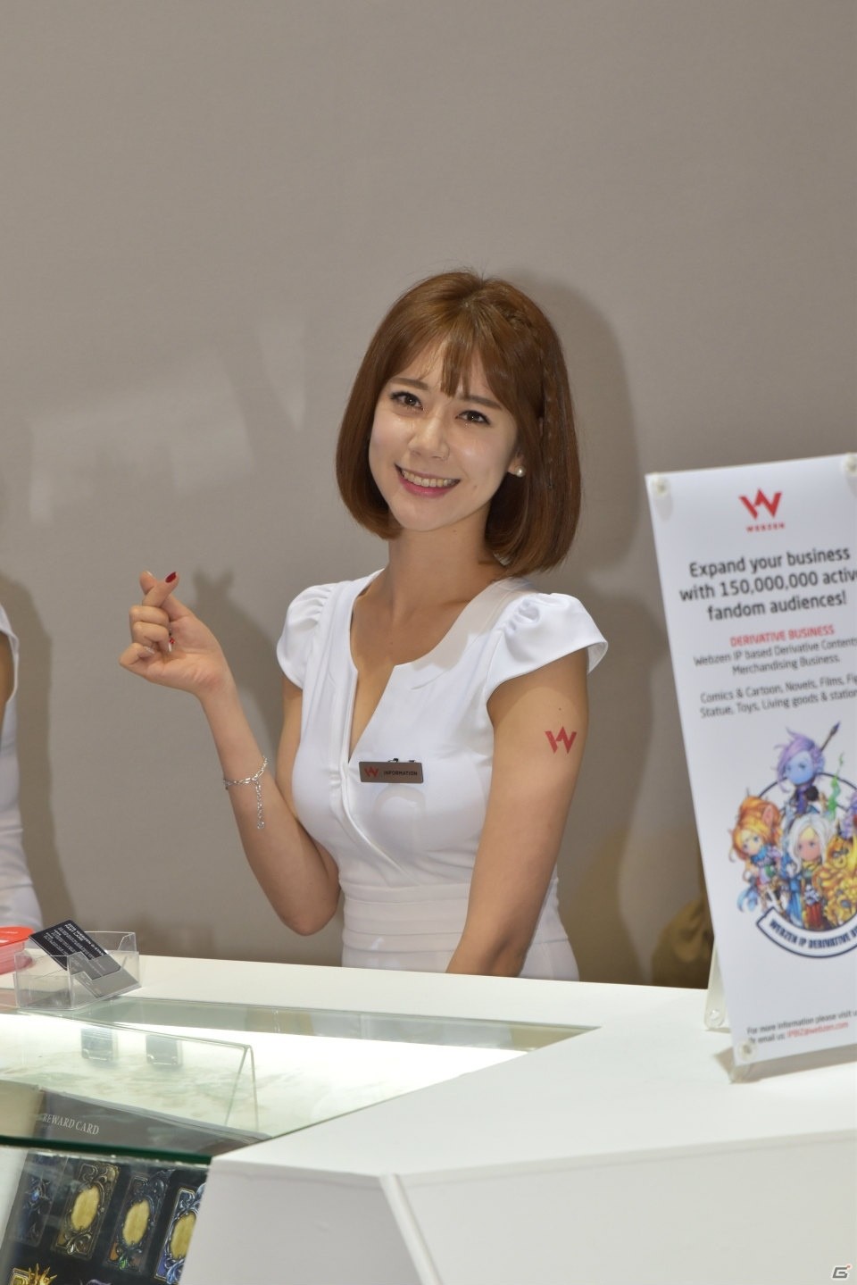 【G-STAR 2016】キャラクターの衣装でブースを彩った美女コンパニオンを写真で紹介：後編の画像37