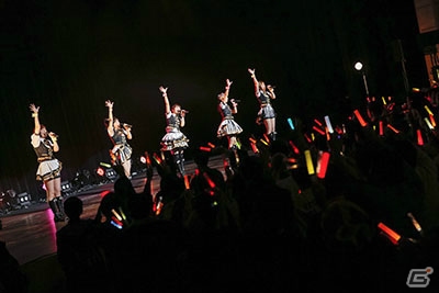 爆笑のトークとカッコいいライブの双方が楽しめた「アイドルマスター ミリオンライブ！」TA02発売記念イベントをレポートの画像12