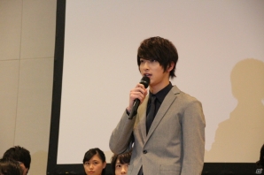 これは再演という名の新作！？舞台「スーパーダンガンロンパ2」再演、制作発表会の模様をレポートの画像3