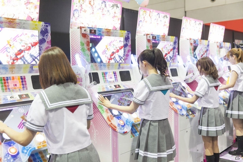 AC「ラブライブ！スクールアイドルフェスティバル ～after school ACTIVITY～」本日稼働開始―“Aqours”のキャスト9名によるオフィシャル体験レポートも公開の画像2