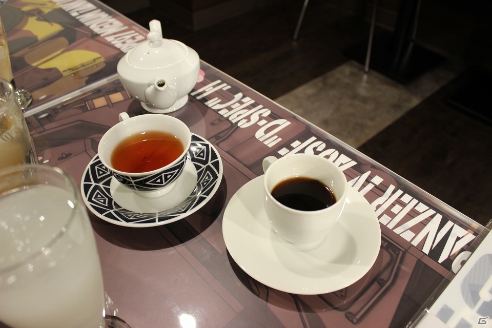コラボメニュー＆店内装飾のクオリティに渕上舞さんも驚き―「セガコラボカフェ ガールズ＆パンツァー 劇場版」をレポートの画像4