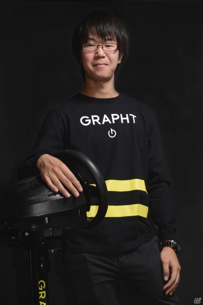 「グランツーリスモ」の日本トップドライバー・やまどぅー選手が「Team GRAPHT」に参加の画像1