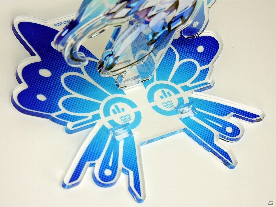 3DS「蒼き雷霆 ガンヴォルト 爪」アクリルフィギュアの再販が開始！クリスマス壁紙の配布も実施の画像4