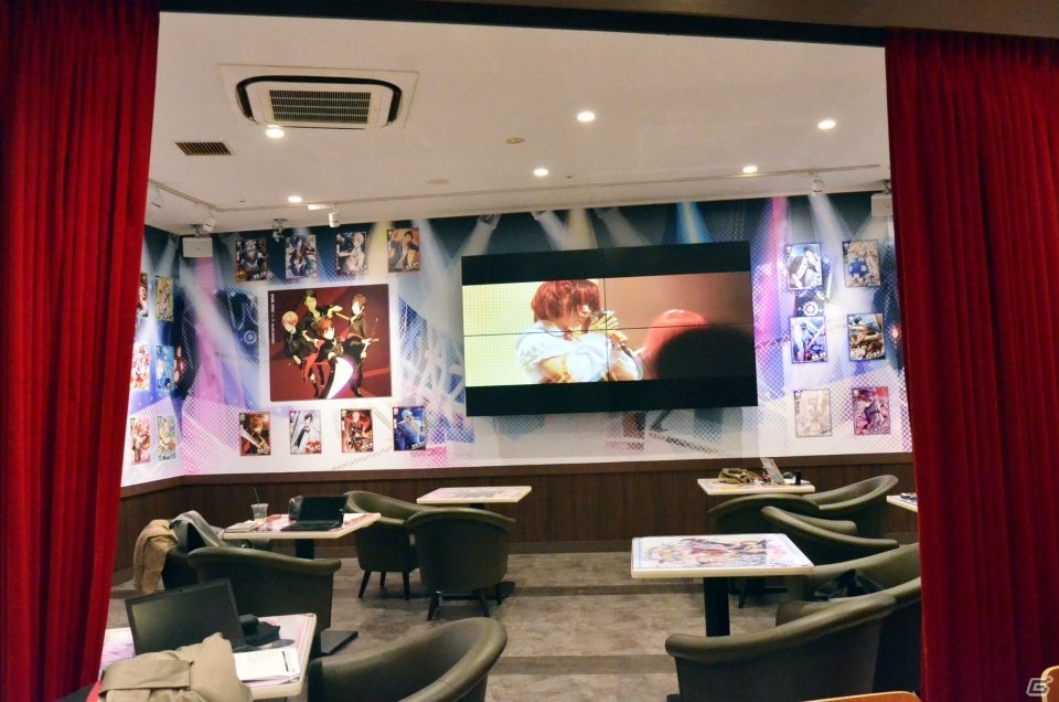高良京役・小林正典さんのトークセッションも行われた「セガコラボカフェ バンドやろうぜ！」メディア向けレセプションをレポート！の画像10
