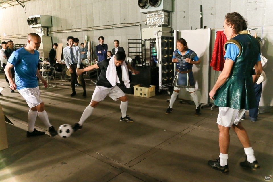 往年のサッカー選手たちが序曲を合唱！「星のドラゴンクエスト」新TVCM「序曲大合唱」篇、「歓喜の瞬間」篇が5月13日オンエアの画像22