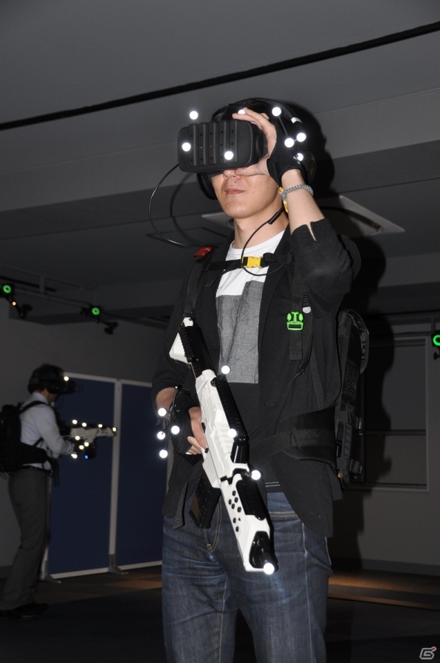 仮想世界を実際に“歩く”という恐怖―VRアトラクション「MORTAL BliTZ」の体験レポートの画像15