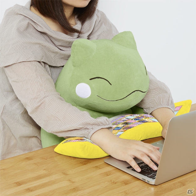 仕事の疲れも「みがわり」に―「ポケットモンスター」より“みがわりにんぎょう”がPCクッションとして登場の画像1