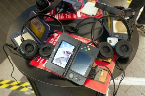 ゲームの話で撮影中は本田翼さんもハイテンションに！5組の著名人たちがそれぞれの個性で演じた「ドラゴンクエストXI　過ぎ去りし時を求めて」新CM発表会が開催の画像14