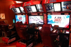 鮮やかなコーナリングが勝負のカギを握るAC「SEGA World Drivers Championship」のロケテストレポートの画像2
