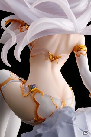 「四女神オンライン CYBER DIMENSION NEPTUNE」より“ブラックハート”の1/7スケールフィギュアが電撃屋にて予約受付開始！の画像4