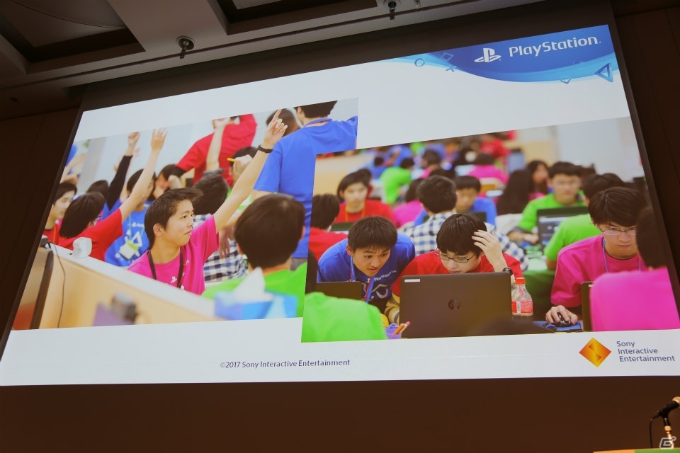 【CEDEC 2017】PS VRの最新状況と「傷物語VR」の開発で目指したことをSIEの秋山氏とカヤックの天野氏が語るの画像41