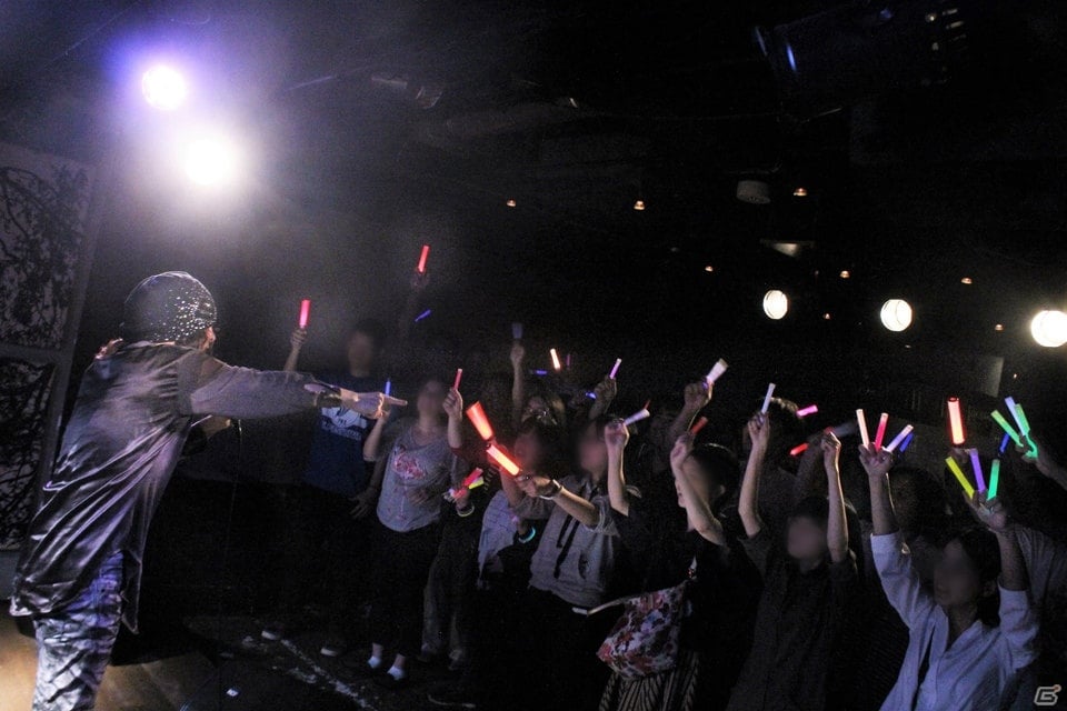 「ディスガイア」シリーズの作曲で知られる佐藤天平氏、初のソロライブをレポート―大合唱と歓声の鳴り止まぬLIVEや一人ひとりとのトークなど、充実した約5時間の画像3