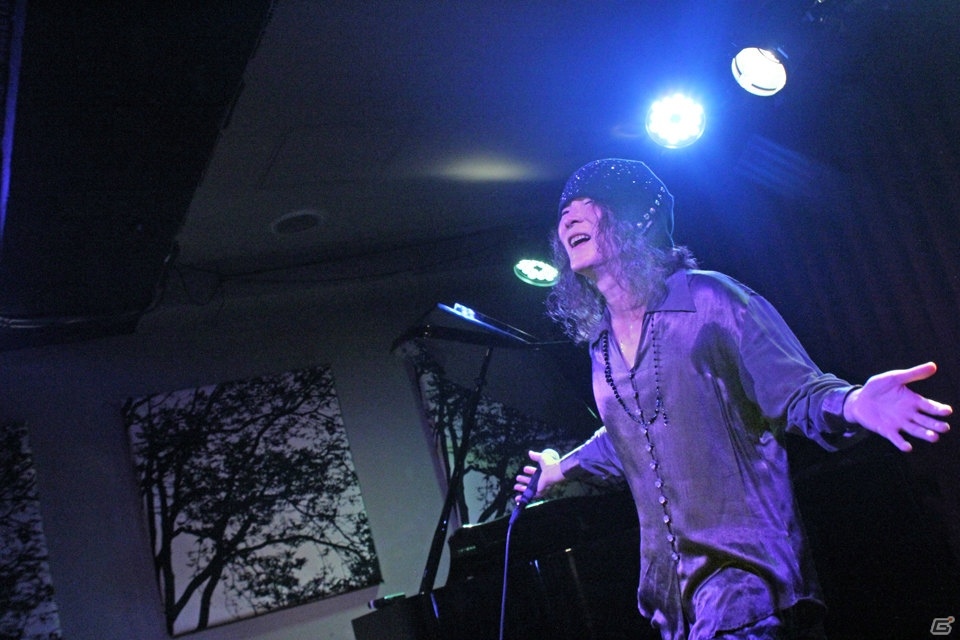 「ディスガイア」シリーズの作曲で知られる佐藤天平氏、初のソロライブをレポート―大合唱と歓声の鳴り止まぬLIVEや一人ひとりとのトークなど、充実した約5時間の画像5