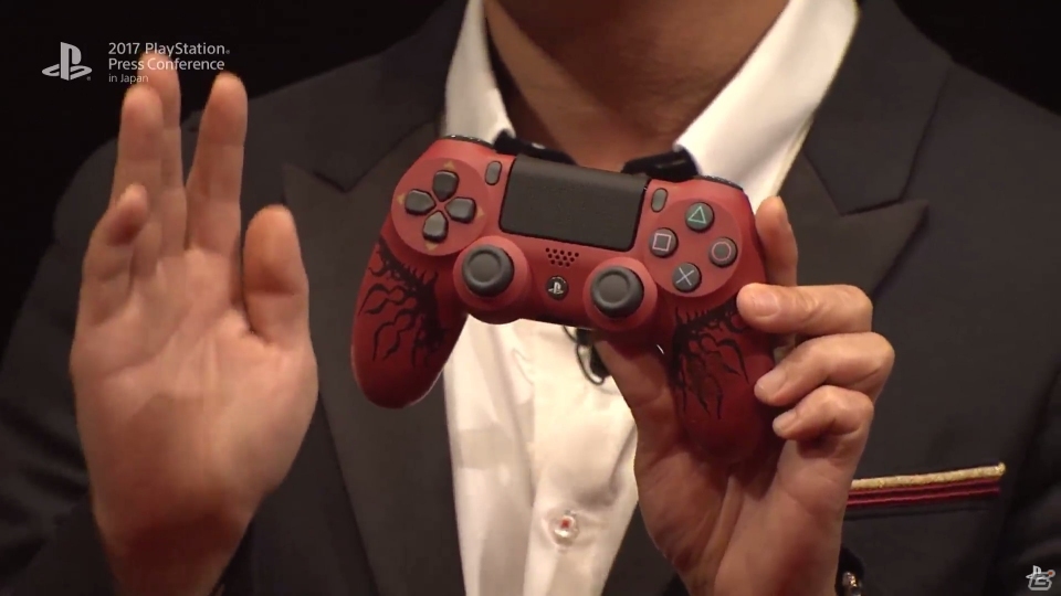 【PSプレカン2017】「PlayStation4 Pro モンスターハンター：ワールド リオレウスエディション」が2017年12月7日に発売決定！の画像2