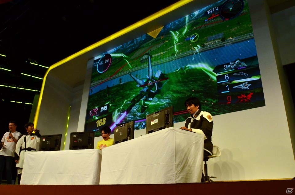 【TGS 2017】誰が一番ガンダムをうまく使えるんだ！ガンダムAGEの参戦も発表された「876CUP2017 GUNDAM VERSUS」をレポートの画像11
