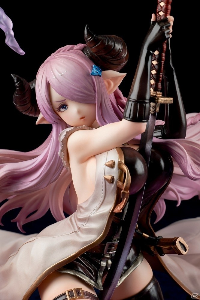 団長ちゃん！お姉さんがフィギュアになったよ―「グランブルーファンタジー」“揺らぎ斬姫”ナルメアが1/7スケールフィギュアで立体化！の画像12
