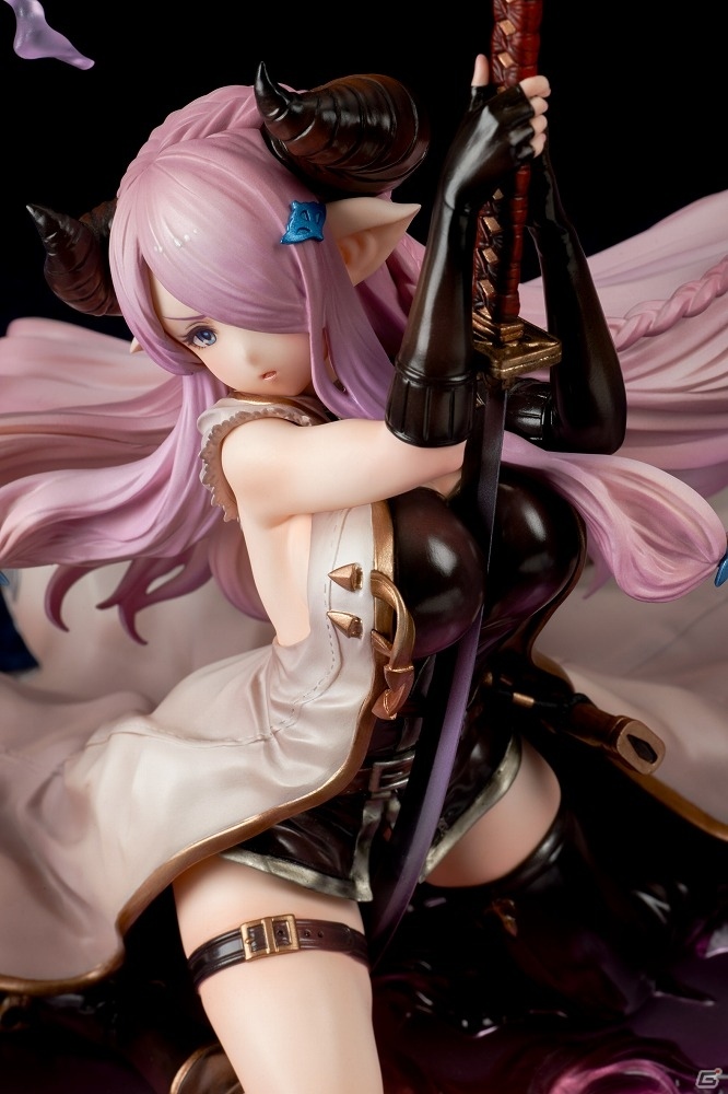 団長ちゃん！お姉さんがフィギュアになったよ―「グランブルーファンタジー」“揺らぎ斬姫”ナルメアが1/7スケールフィギュアで立体化！の画像14
