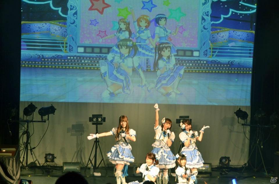 「スクメロ」アプリコット・レグルス東名阪“特訓”ツアーの渋谷WWW公演をレポート！ステージ衣装のゲーム内実装も発表の画像16