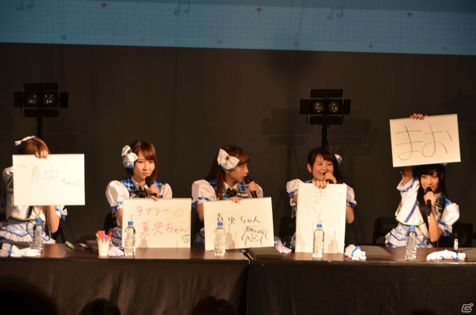 「スクメロ」アプリコット・レグルス東名阪“特訓”ツアーの渋谷WWW公演をレポート！ステージ衣装のゲーム内実装も発表の画像9