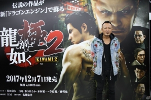 名越総合監督のサイン会と合同インタビューも行われた「龍が如く 極2」店頭体験会をレポートの画像8
