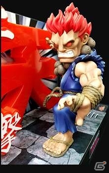 一瞬千撃！「ストリートファイター」より豪鬼のLEDサウンド付フィギュアが登場の画像3
