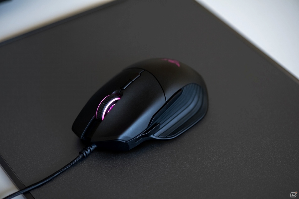 Razer、ゲーミングマウス2機種を11月25日に発売―FPSプレイヤー向けの「Basilisk」、ワイヤレスタイプの「Atheris」の画像1