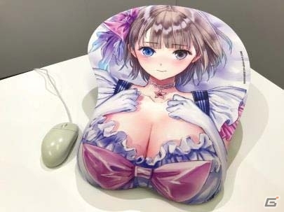 岸田メル氏の描き下ろしイラストを使用した「等身大マウスパッド 白井日菜子（BLUE REFLECTION）」の受注販売が12月1日スタートの画像8