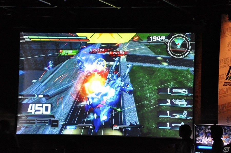 「機動戦士ガンダムEXVS.MB ON」プレイヤー同士が実際に顔を合わせるからこそ生まれる盛り上がり！新機体の発表も行われた「極限感謝祭2017」レポートの画像17
