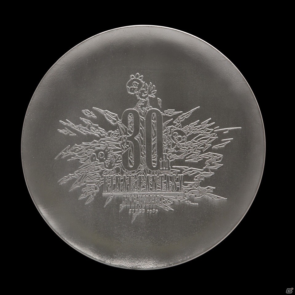 曲がる金属を使用したスマートフォンスタンドも―「ファイナルファンタジー×能作」コラボ商品第2弾の予約受付がスタートの画像1