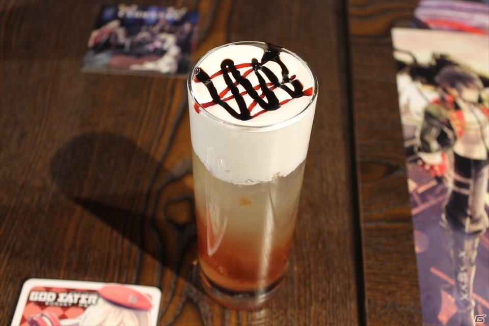「コードヴェイン」の試遊やコラボドリンクを堪能できる「GOD EATER 8th ANNIVERSARY CAFE with CODE VEIN」をレポートの画像23