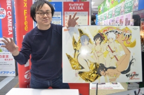 「閃乱カグラ Burst Re:Newal」の発売を記念した爆乳ハイパープレゼント抽選会が開催！高木Pによるサイン＆握手会の模様もレポートの画像1