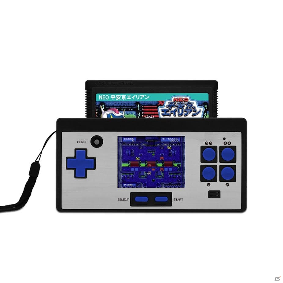 懐かしのFCゲームをコンパクト液晶で楽しめる互換機「8ビットポケット」が7月3日に発売！の画像1
