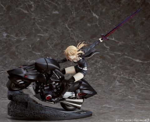 キュイラッシェ・ノワールを駆る「アルトリア・ペンドラゴン〔オルタ〕」が立体化！の画像2
