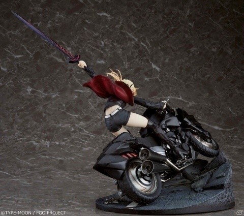 キュイラッシェ・ノワールを駆る「アルトリア・ペンドラゴン〔オルタ〕」が立体化！の画像4
