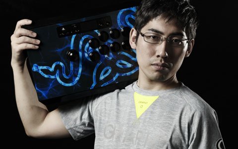 Team GRAPHT、「BLAZBLUE」シリーズなどで活躍するどら選手のサポートを発表！