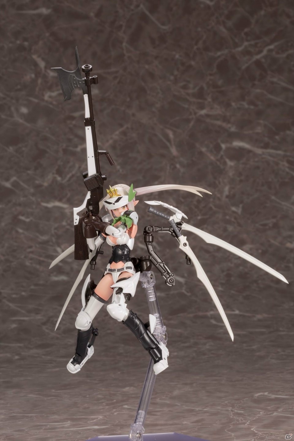 「武装神姫」×「メガミデバイス」コラボ第1弾！「猟兵型エーデルワイス」が島田フミカネ氏のデザインで登場の画像2